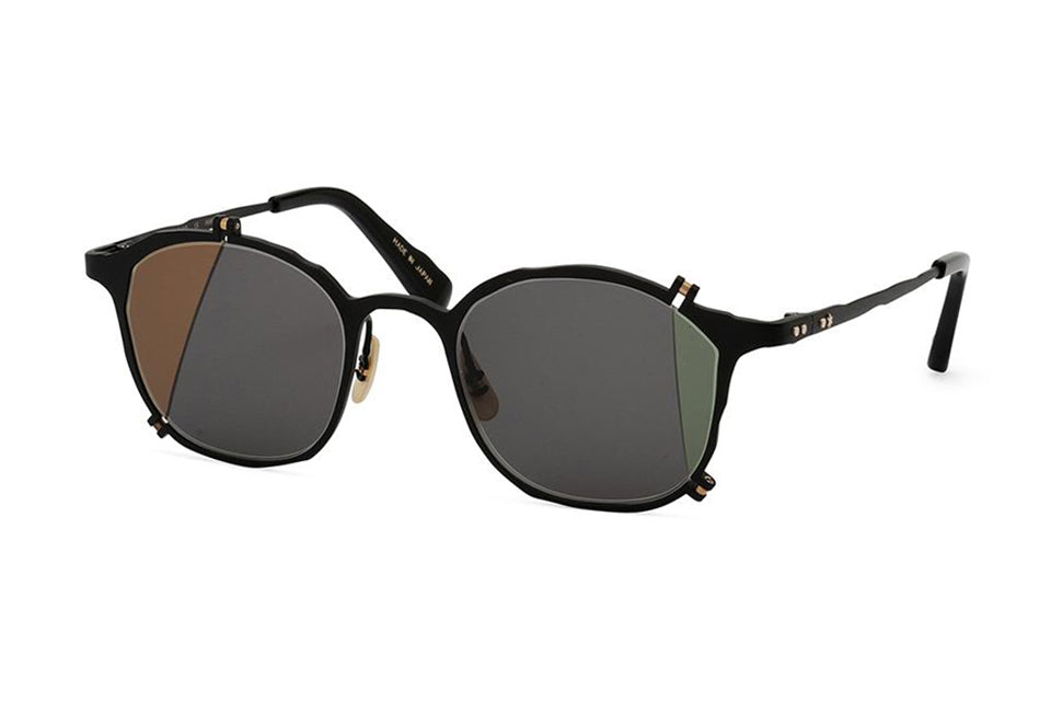 MM-0029 Sunglasses : broken Lens