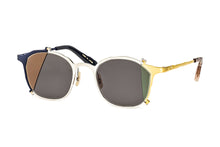 Load image into Gallery viewer, MM-0029 Sunglasses : broken Lens