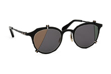 Load image into Gallery viewer, MM-0049 Sunglasses : broken Lens
